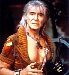 Ricardo Montalbán como Khan